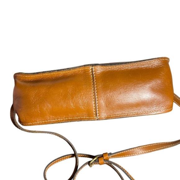 Vintage Patricia Nash Tan Leather Crossbody ShoulderBag Y2K - Picture 3 of 11
